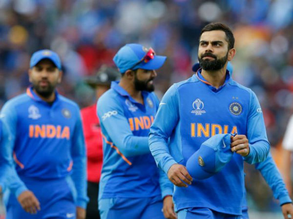 కోహ్లీ తీరు అద్భుతం: