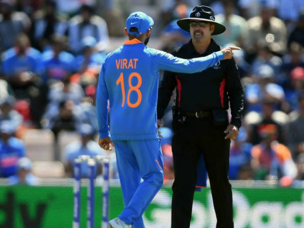 ఫీల్డింగ్‌లో అంపైర్‌పై..