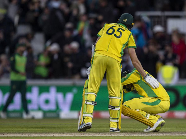 ఆదుకున్న లోయ‌ర్ ఆర్డ‌ర్‌..