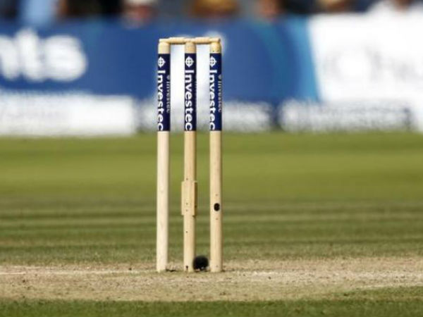 ఇతర మ్యాచుల్లో వాడిన వస్తువులను కూడా వేలంలో