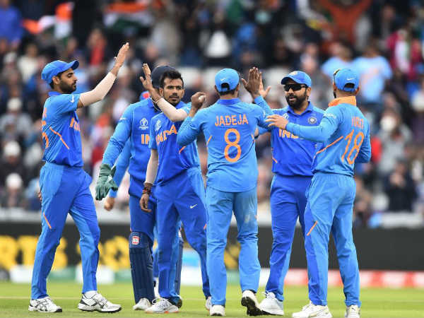 జట్టు స్కోరు 134 పరుగుల వద్ద 