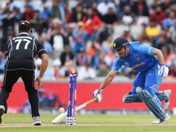 ధోనీ రనౌట్: