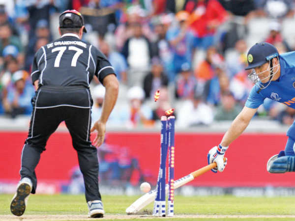 కీలక సమయంలో రనౌట్‌: