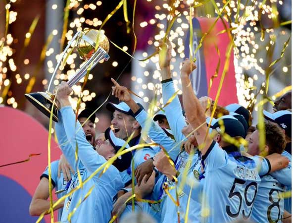 ఇంగ్లండ్‌ను గెల‌వ‌నిస్తేగా..