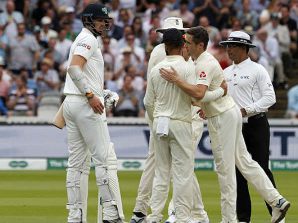 38 పరుగులకే: