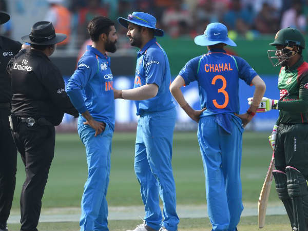 అత్యధిక సిక్సులు బాదిన ఆటగాడిగా గంగూలీ