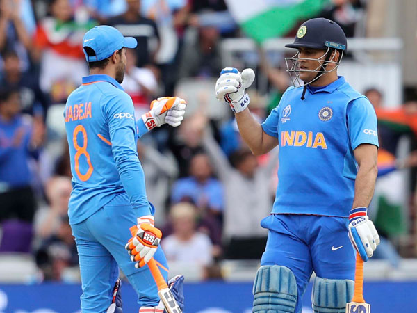 240 పరుగుల విజయ లక్ష్యంతో