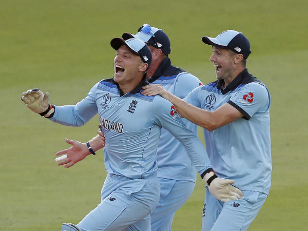 ఇంగ్లాండ్ ఆదర్శం