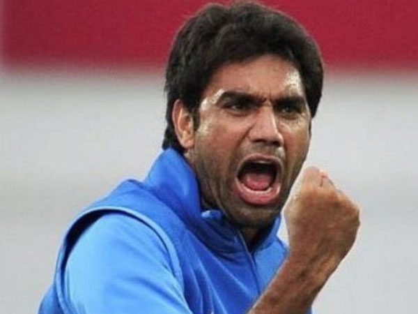 దూకుడుగా ఆడాలి: