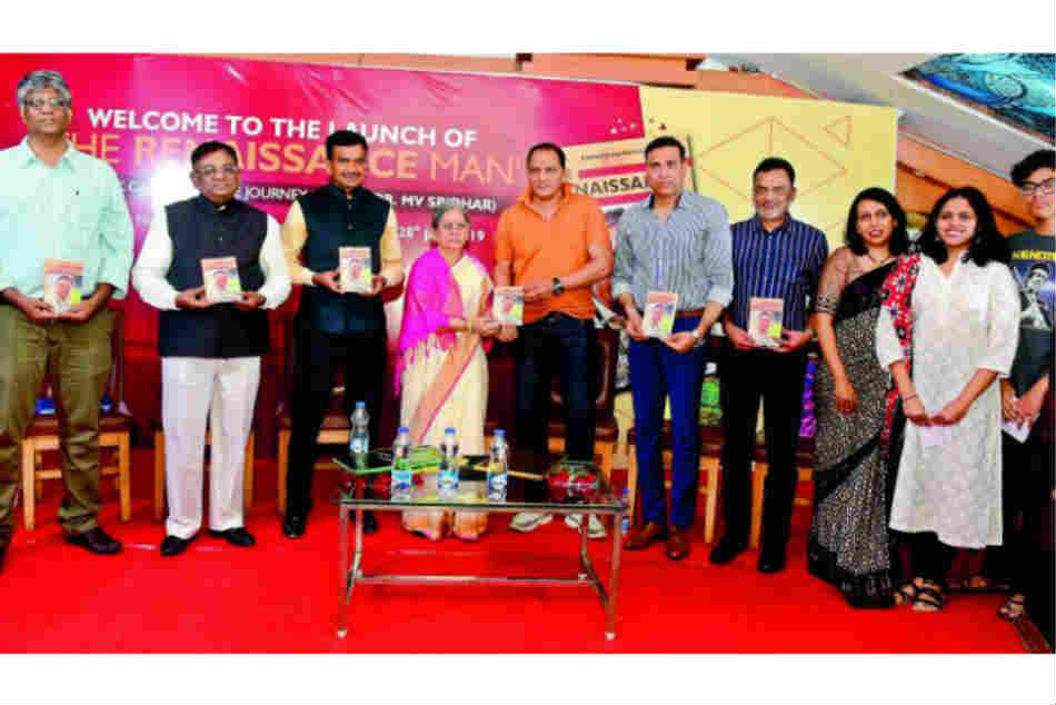 Cricketer VVS Laxman Launched The Renaissance Man Book