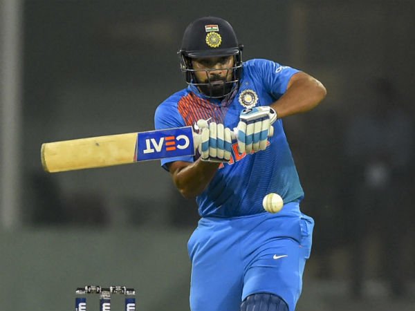 ప్రపంచ రికార్డుకి చేరువలో రోహిత్