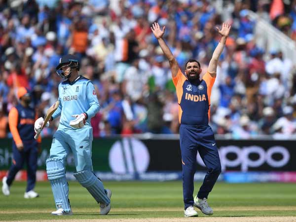 భువీ గాయపడటంతో షమీకి ఛాన్స్