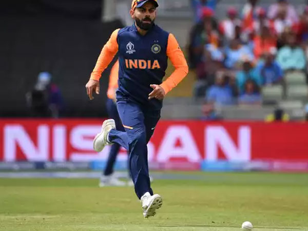 పాకిస్థాన్‌కు చెందిన జావేద్ మియాందాద్