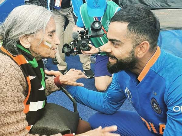 న‌డ‌వ‌లేకున్నా..వీల్ ఛైర్‌లో!