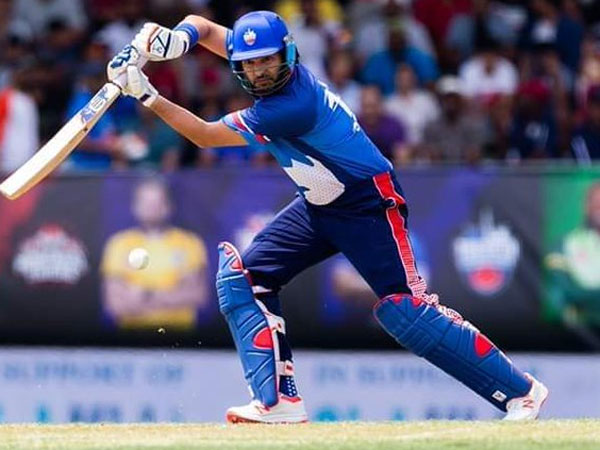 85 పరుగుల వద్ద యువీ ఔట్‌