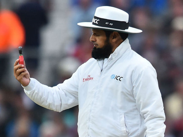 376 మ్యాచ్‌లకు అంపైరింగ్‌