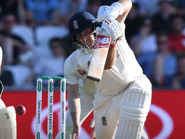 ఆదిలోనే షాక్: