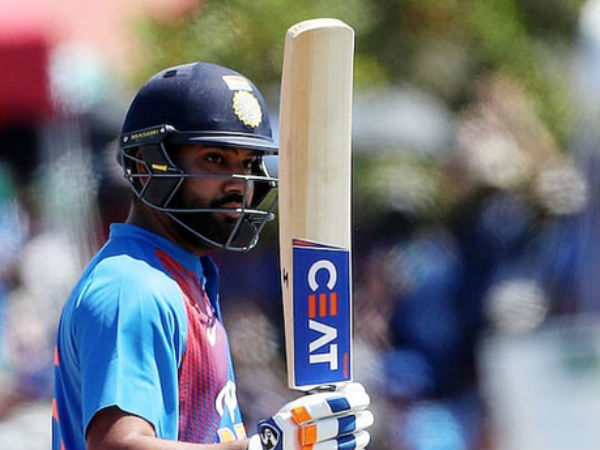 రోహిత్‌ అర్ధ సెంచరీ: