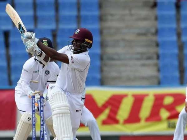 విసిగించిన కమిన్స్‌: