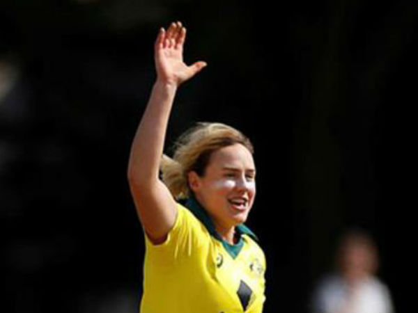 టీ20ల్లో తొలి క్రికెటర్‌గా అరుదైన ఘనత