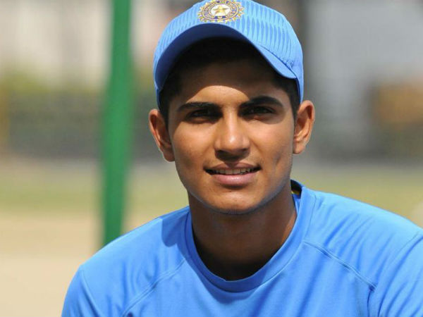 తొలి ఇన్నింగ్స్‌లో శుభమాన్ గిల్ డకౌట్‌