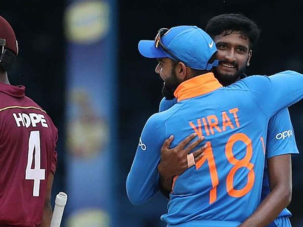 టీమిండియా అద్భుత ప్రదర్శన