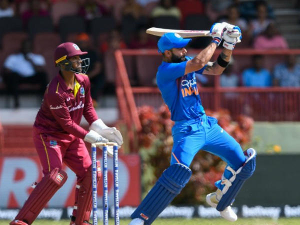 కోహ్లీ అత్యధిక స్కోరు 90 నాటౌట్