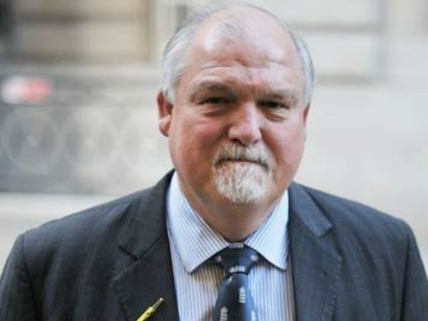 ఇంగ్లాండ్ పుంజుకోవడం ఓ సవాలే