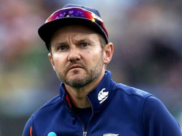 న్యూజిలాండ్ కోచ్గా ఆరేండ్లు: న్యూజిలాండ్ కోచ్గా ఆరేండ్లు: