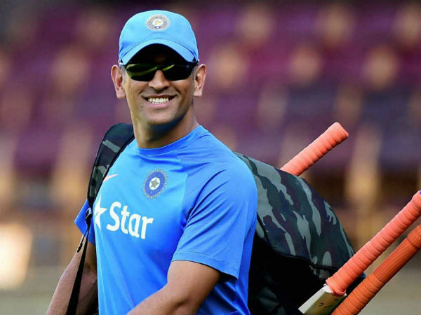 ధోనీని ఎంపిక చేయని పక్షంలో