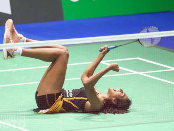 బాయ్‌ నజరానా: