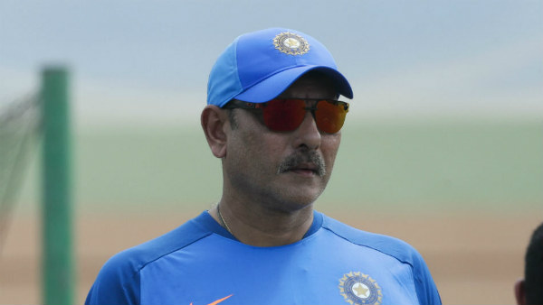కోచ్‌గా రవిశాస్త్రినే కొనసాగిస్తూ నిర్ణయం