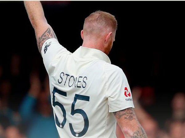 359 పరుగుల లక్ష్య ఛేదనలో