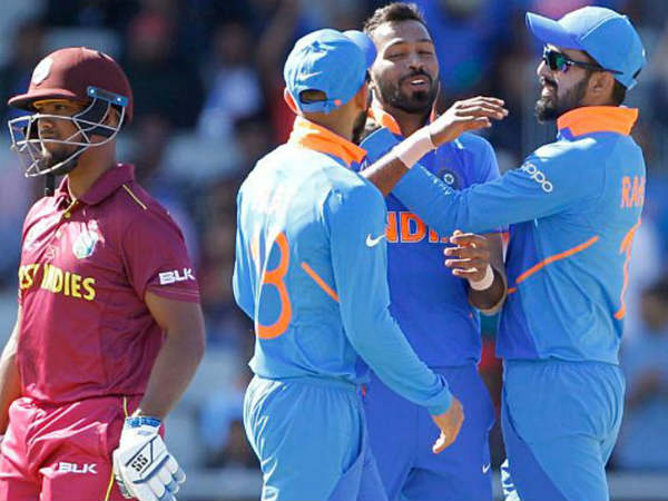 వర్షం కారణంగా మ్యాచ్‌ నిలిపివేత