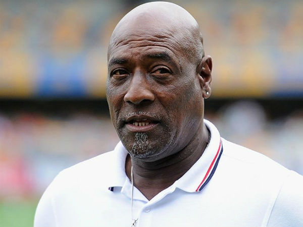 చికిత్స అనంతరం రిచర్డ్స్‌ రెండో సెషన్‌లో