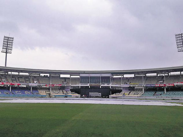 తొలి టెస్టు విశాఖపట్నం వేదికగా