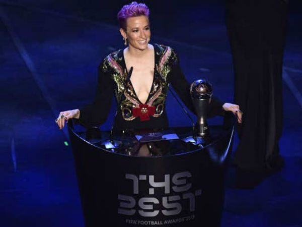 మహిళలు: ఫిఫా ఉత్తమ ప్లేయర్ 