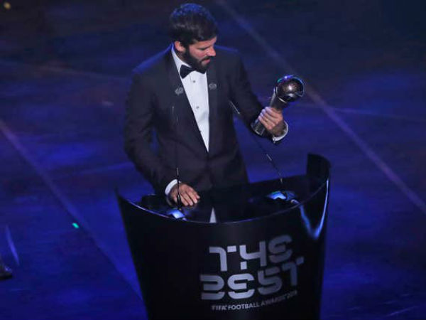 ఉత్తమ ఫిఫా పురుషుల గోల్ కీపర్