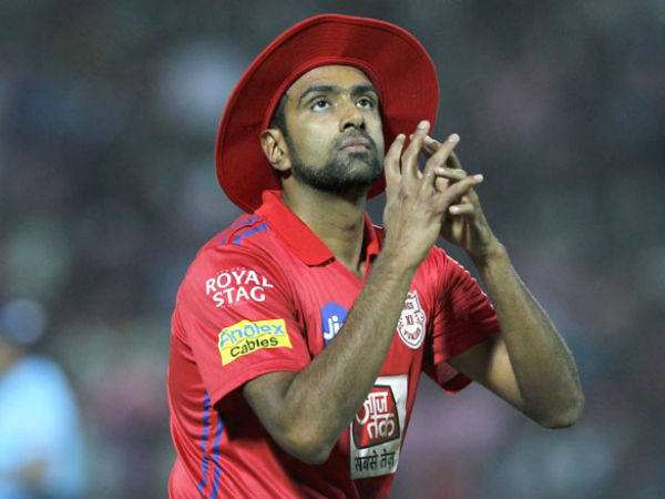 అశ్విన్‌కు పలువురు మద్దతు