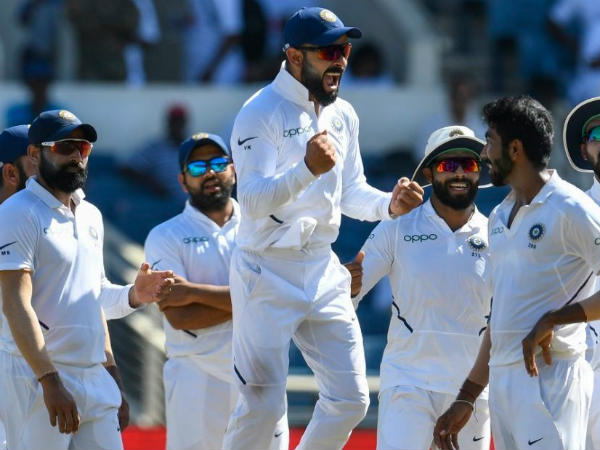 తెల్ల జెర్సీతో ఆడడం గర్వంగా