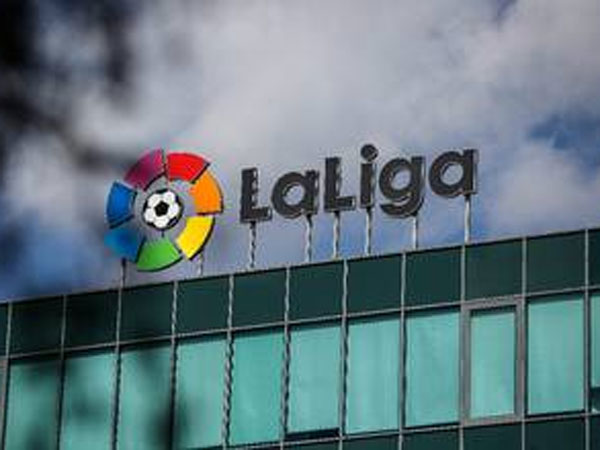 పుట్‌బాల్‌కు మంచి ఆదరణ ఉన్న నేపథ్యంలో