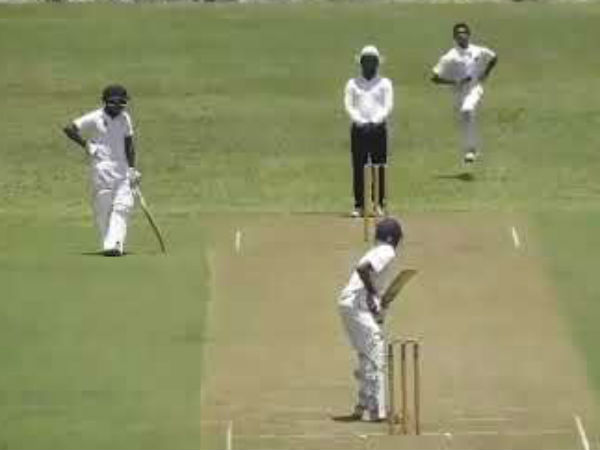 మలింగ బౌలింగ్ యాక్షన్ ఎలాగ ఉంటుదో