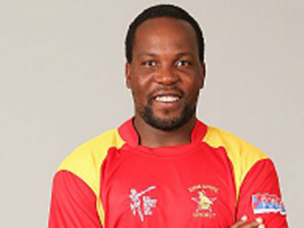 అన్ని రకాల ఫార్మెట్లకు దూరం