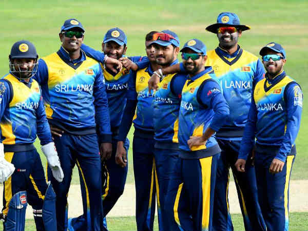 పాక్‌లో శ్రీలంక పర్యటన 