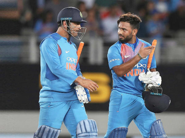 డీప్‌ స్వేర్‌ లెగ్‌లో