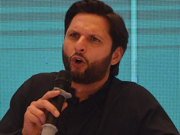 అండగా ఉన్నాం: