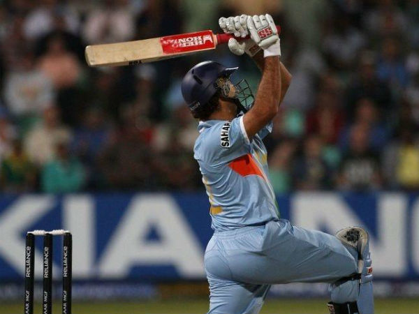 నాలుగో వికెట్‌కు 61 పరుగులు 