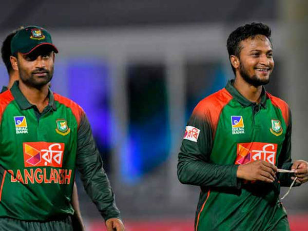  షకీబ్ స్థానంలో తైజుల్: 