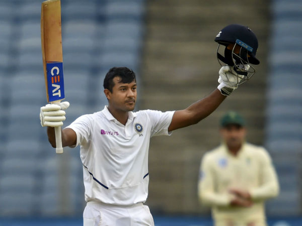 తొలి టెస్టులో డబుల్ సెంచరీ