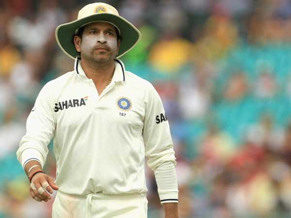 1989లో అరంగేట్రం